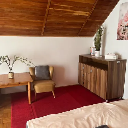 Tagas Hely A Parton Holiday home Balatonszarszo